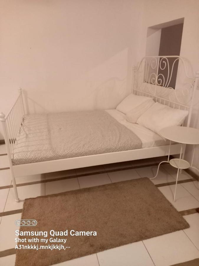 La-Vira Beach Villa Hikkaduwa Exteriör bild
