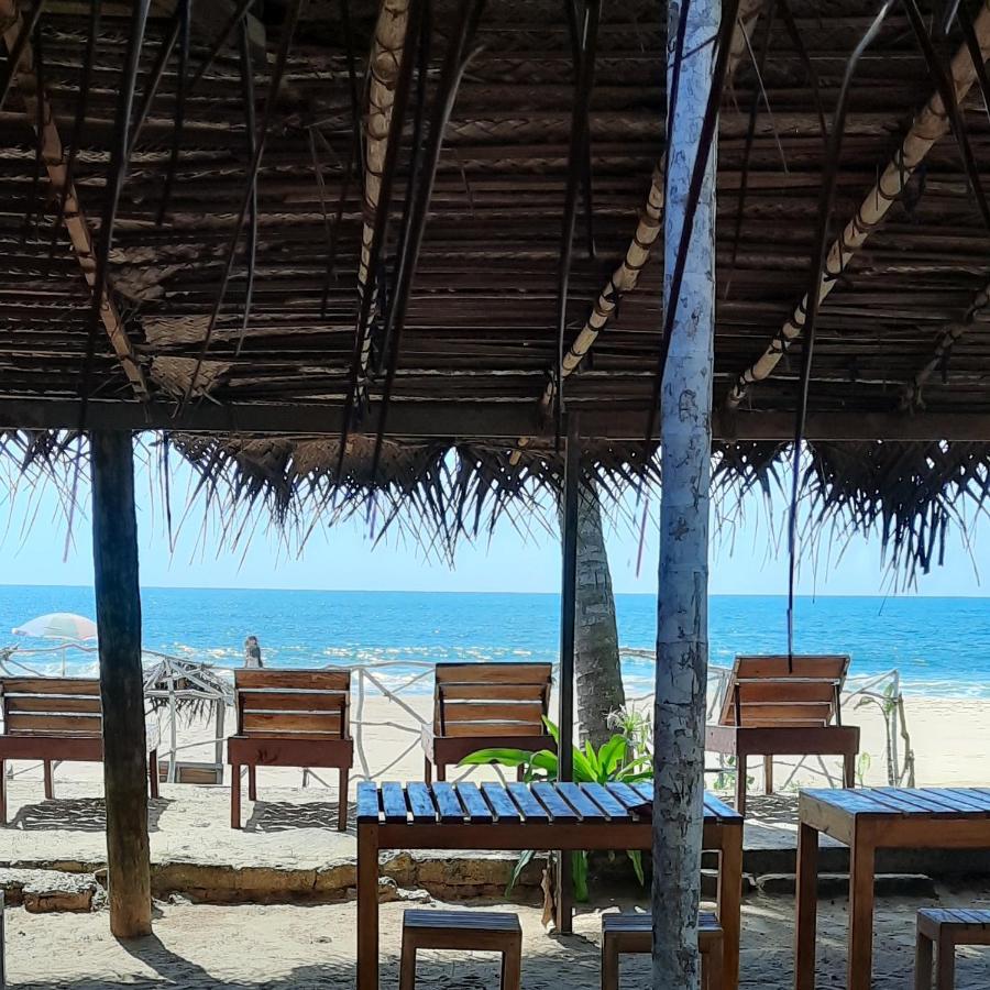 La-Vira Beach Villa Hikkaduwa Exteriör bild
