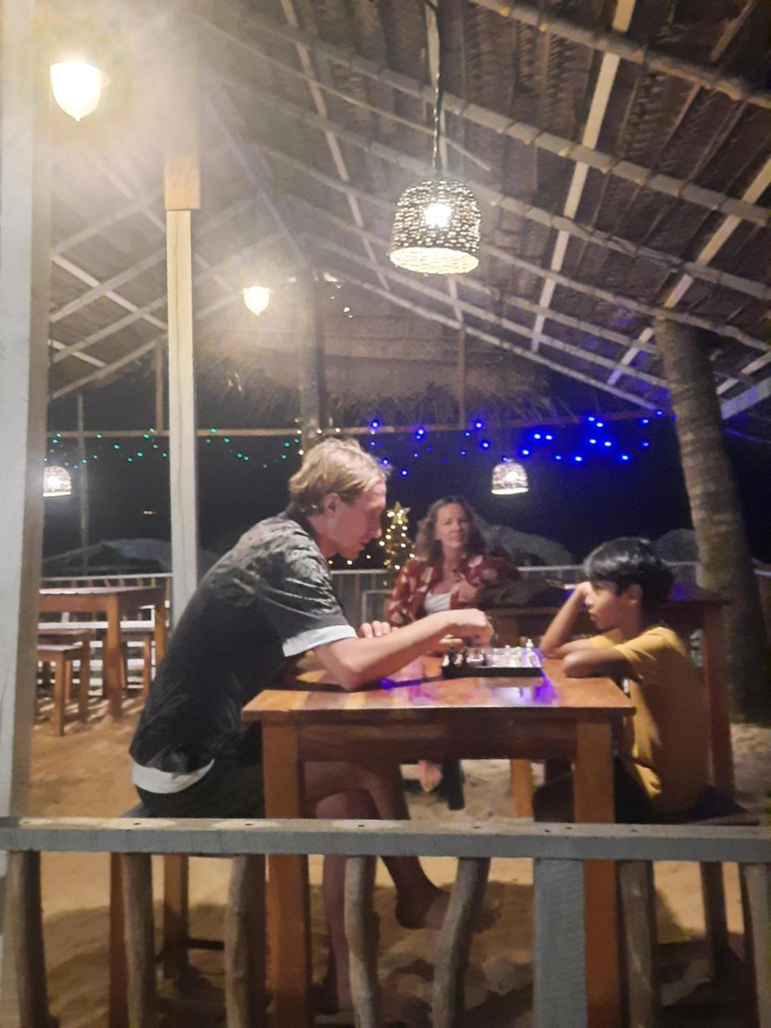 La-Vira Beach Villa Hikkaduwa Exteriör bild